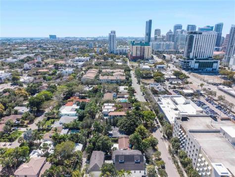 430 NE 7th Avenue Fort Lauderdale FL 33301