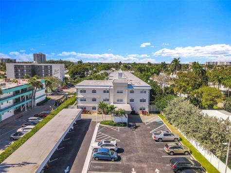 1439 S Ocean Boulevard Lauderdale By The Sea FL 33062