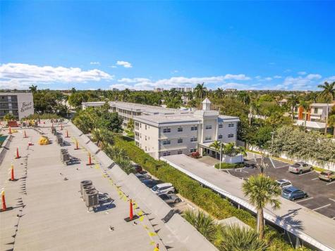 1439 S Ocean Boulevard Lauderdale By The Sea FL 33062