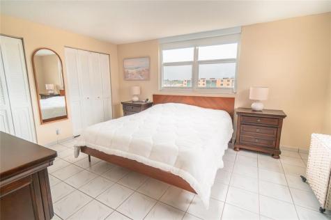 131 SE 3rd Avenue Dania Beach FL 33004