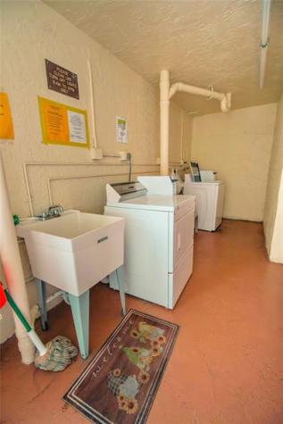 131 SE 3rd Avenue Dania Beach FL 33004