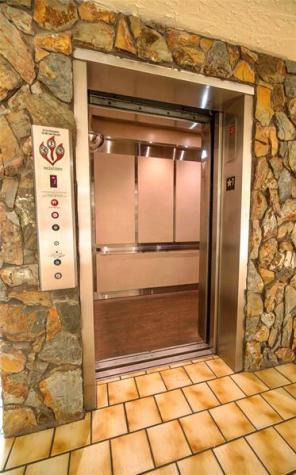 131 SE 3rd Avenue Dania Beach FL 33004