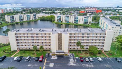 131 SE 3rd Avenue Dania Beach FL 33004