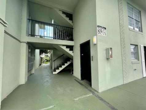 809 W Oakland Park Boulevard Oakland Park FL 33311