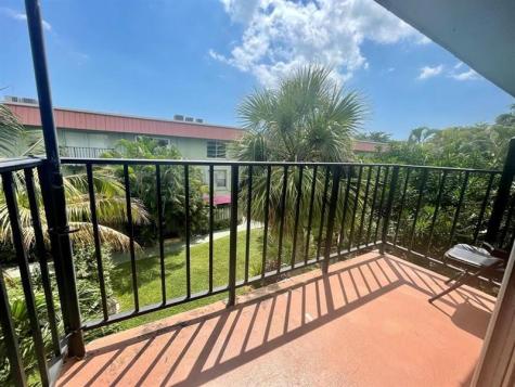 809 W Oakland Park Boulevard Oakland Park FL 33311