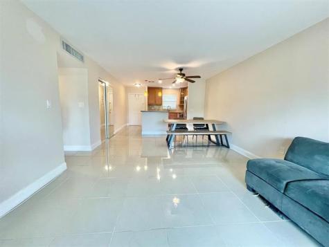 809 W Oakland Park Boulevard Oakland Park FL 33311