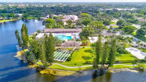 3273 Carambola Circle Pompano Beach FL 33066