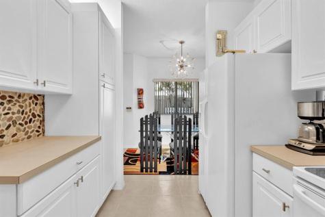7775 Yardley Drive Tamarac FL 33321