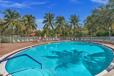 7775 Yardley Drive Tamarac FL 33321
