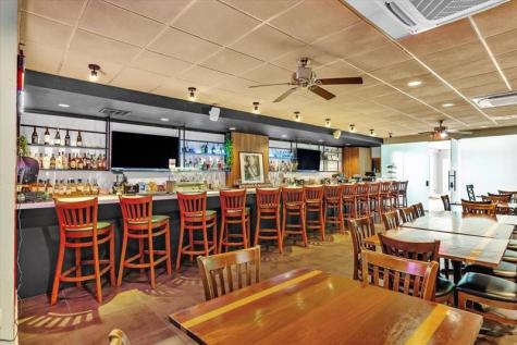 140 Lakeview Drive Weston FL 33326