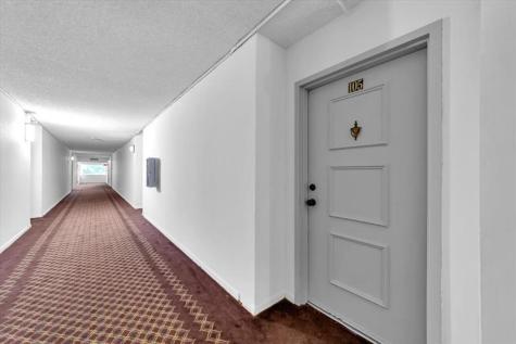 140 Lakeview Drive Weston FL 33326