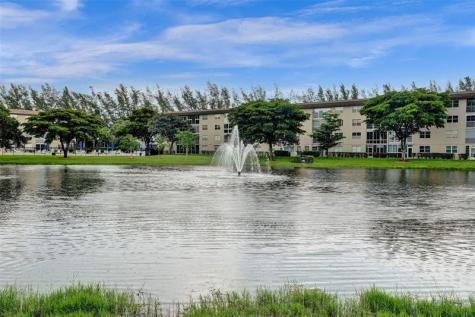 2201 Lucaya Bend Coconut Creek FL 33066