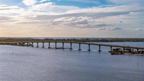 184 NE Edgewater Drive Stuart FL 34996