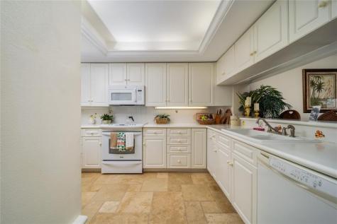 184 NE Edgewater Drive Stuart FL 34996