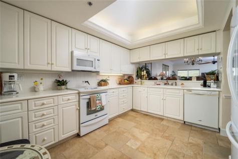 184 NE Edgewater Drive Stuart FL 34996