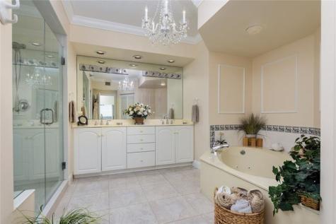 184 NE Edgewater Drive Stuart FL 34996