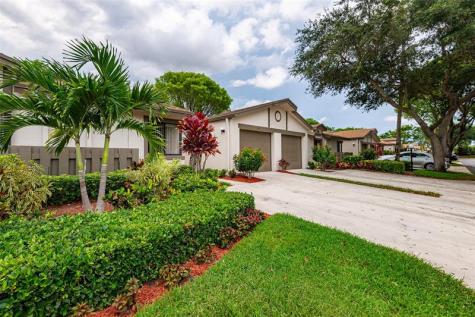 8077 Whispering Palm Drive Boca Raton FL 33496