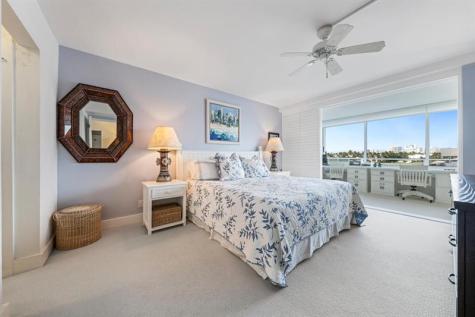 215 N Birch Road Fort Lauderdale FL 33304