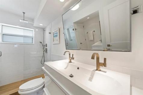 215 N Birch Road Fort Lauderdale FL 33304