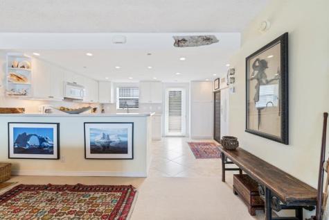 215 N Birch Road Fort Lauderdale FL 33304