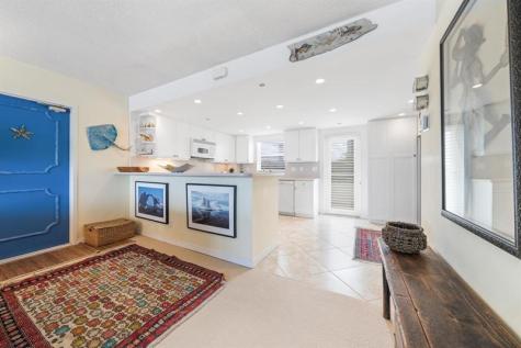 215 N Birch Road Fort Lauderdale FL 33304