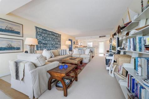 215 N Birch Road Fort Lauderdale FL 33304