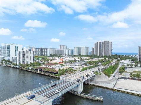 3000 E Oakland Park Boulevard Fort Lauderdale FL 33306