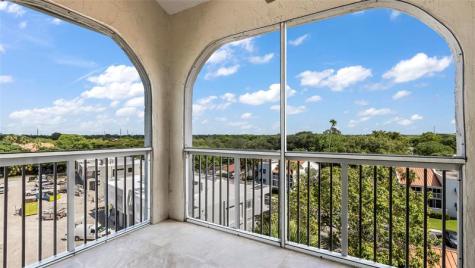 4116 W Palm Aire Drive Pompano Beach FL 33069