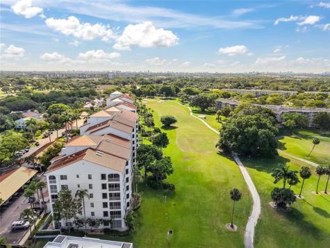 4116 W Palm Aire Drive Pompano Beach FL 33069