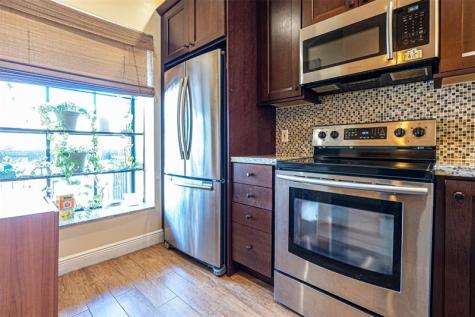 2339 SW 15th Street Deerfield Beach FL 33442