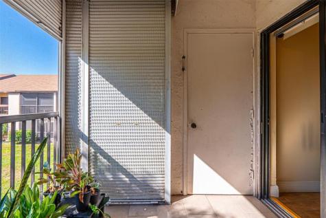 2339 SW 15th Street Deerfield Beach FL 33442