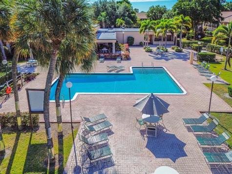 2339 SW 15th Street Deerfield Beach FL 33442