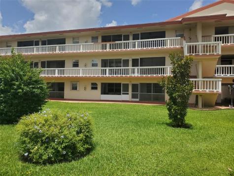 5300 Washington Street Hollywood FL 33021