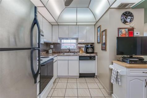 700 S Hollybrook Drive Pembroke Pines FL 33025