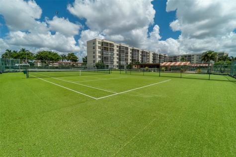 700 S Hollybrook Drive Pembroke Pines FL 33025
