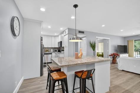 813 Sky Pine Way Greenacres FL 33415