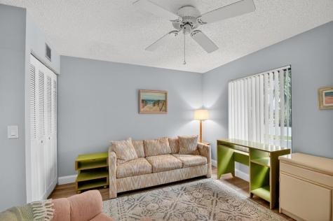 813 Sky Pine Way Greenacres FL 33415