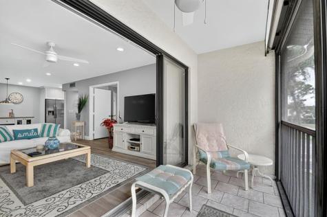 813 Sky Pine Way Greenacres FL 33415