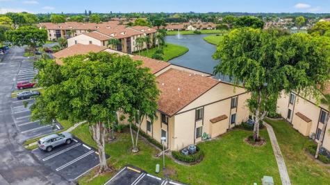 813 Sky Pine Way Greenacres FL 33415