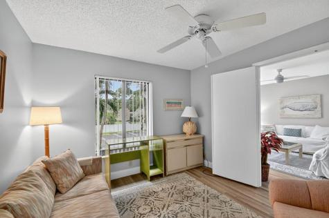 813 Sky Pine Way Greenacres FL 33415