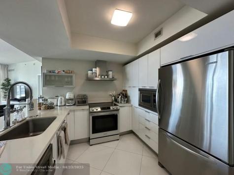 150 Sunny Isles Beach Sunny Isles Beach FL 33160