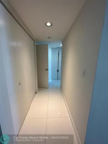 150 Sunny Isles Beach Sunny Isles Beach FL 33160
