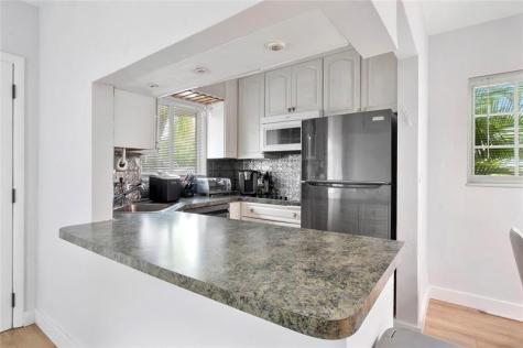 3030 NE 5th Terrace Wilton Manors FL 33334