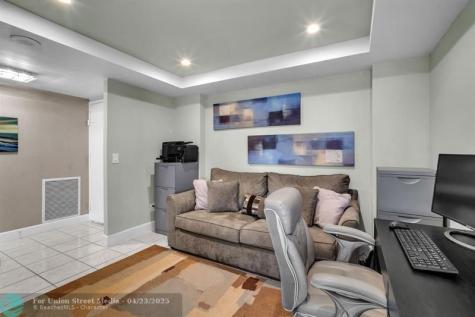 2801 NE 183rd Street Aventura FL 33160