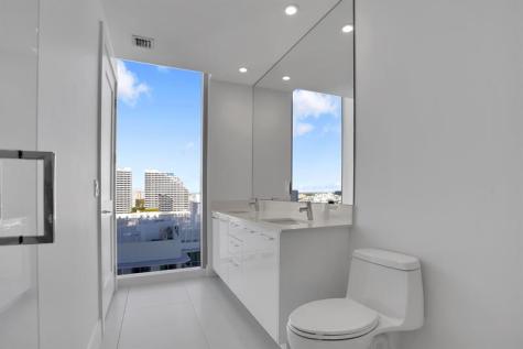 151 N Seabreeze Blv Fort Lauderdale FL 33304