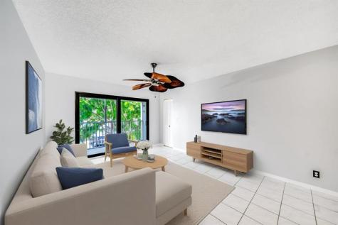 150 Cypress Club Drive Pompano Beach FL 33060