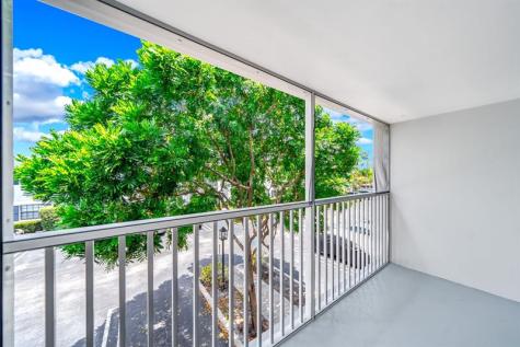 150 Cypress Club Drive Pompano Beach FL 33060