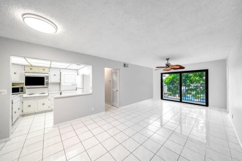 150 Cypress Club Drive Pompano Beach FL 33060