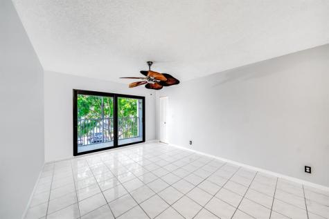 150 Cypress Club Drive Pompano Beach FL 33060