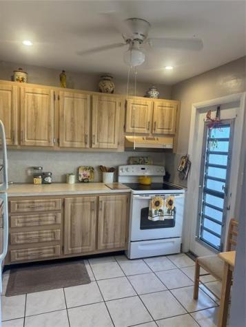 3940 NW 42 Avenue Lauderdale Lakes FL 33319